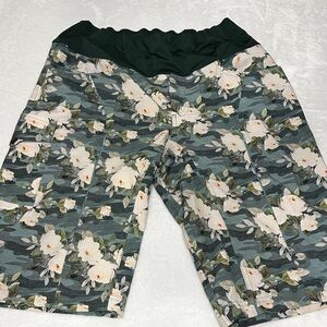 Shredly Women’s MTB Curvy Bike Short Floral Camo Print 12